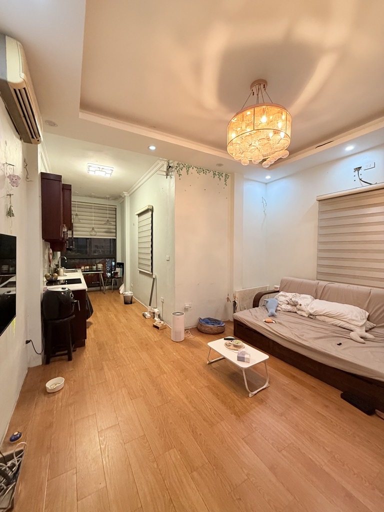Bán nhà Minh Khai - diện tích 30m2 5 tầng - Mặt phố kinh doanh sầm uất - giá 13,8 tỷ