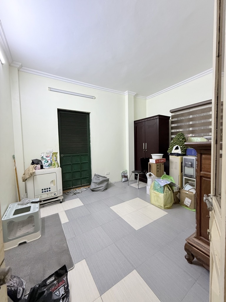 Bán nhà Minh Khai - diện tích 30m2 5 tầng - Mặt phố kinh doanh sầm uất - giá 13,8 tỷ