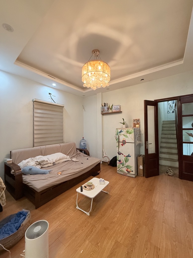 Bán nhà Minh Khai - diện tích 30m2 5 tầng - Mặt phố kinh doanh sầm uất - giá 13,8 tỷ