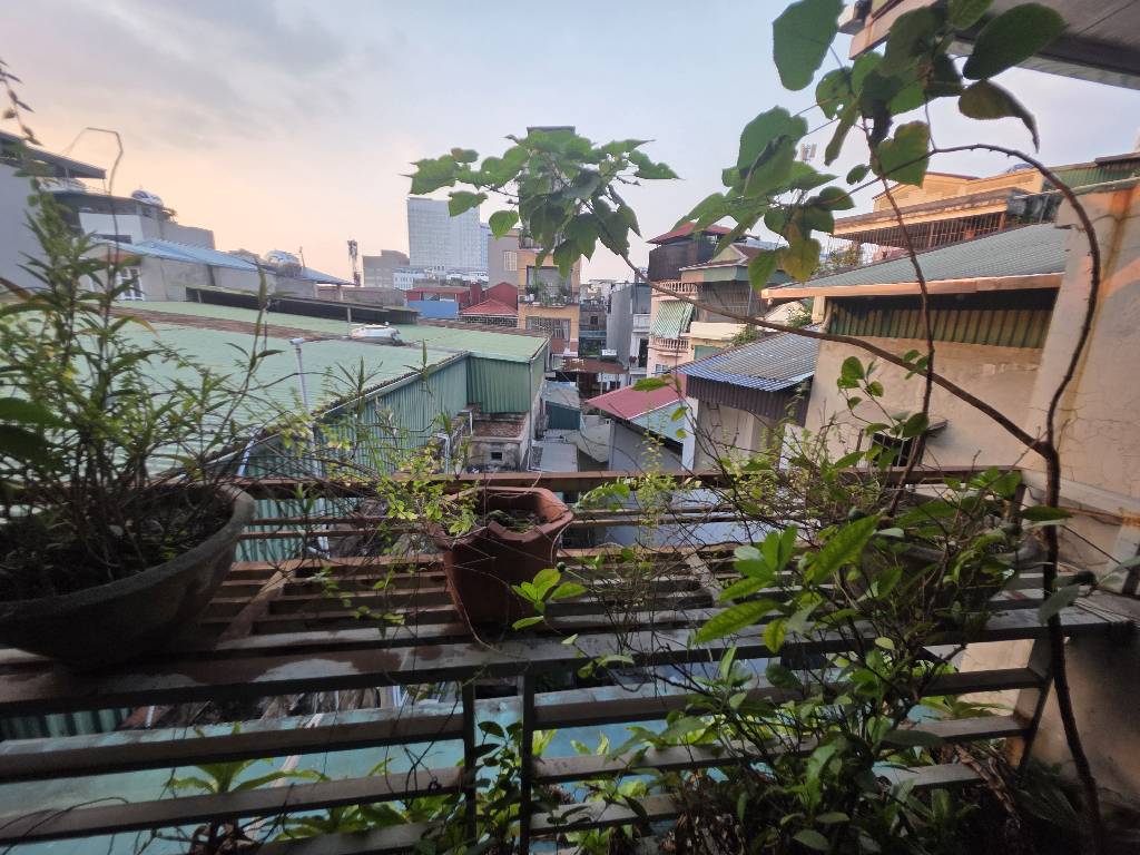 Bán nhà Lê Quý Đôn - diện tích 24m2 5 tầng - Cực hiếm, gần phố - giá 7,9 tỷ