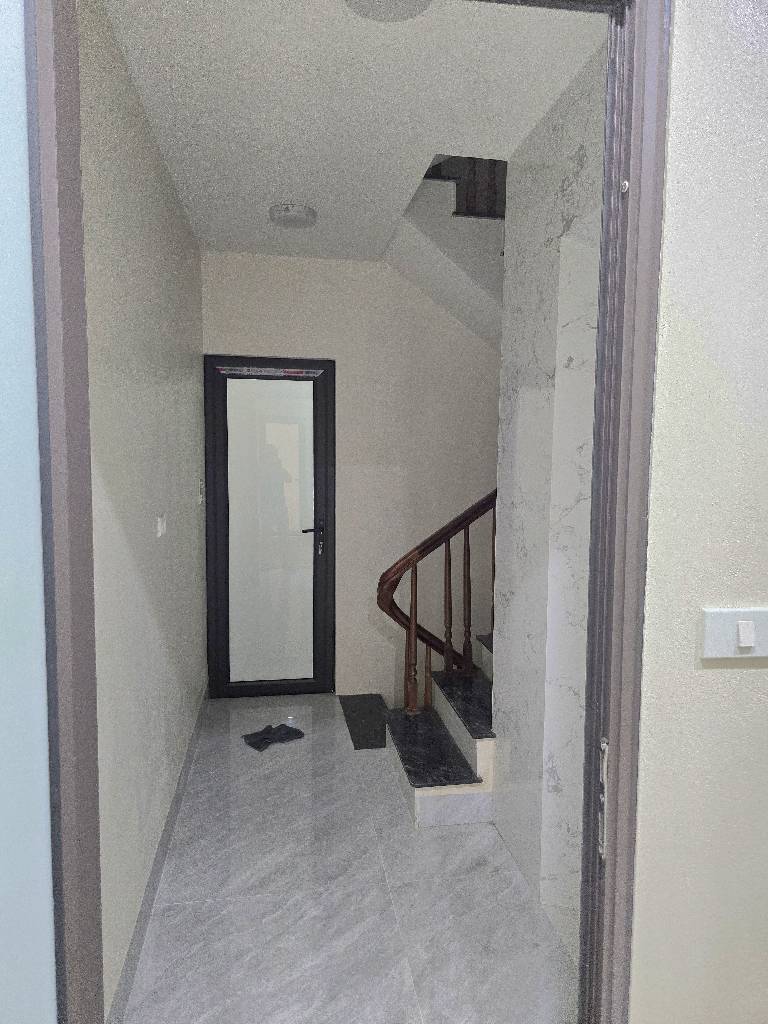Bán nhà Hoàng Mai - diện tích 35m2 6 tầng - Thang máy - giá 8,4 tỷ