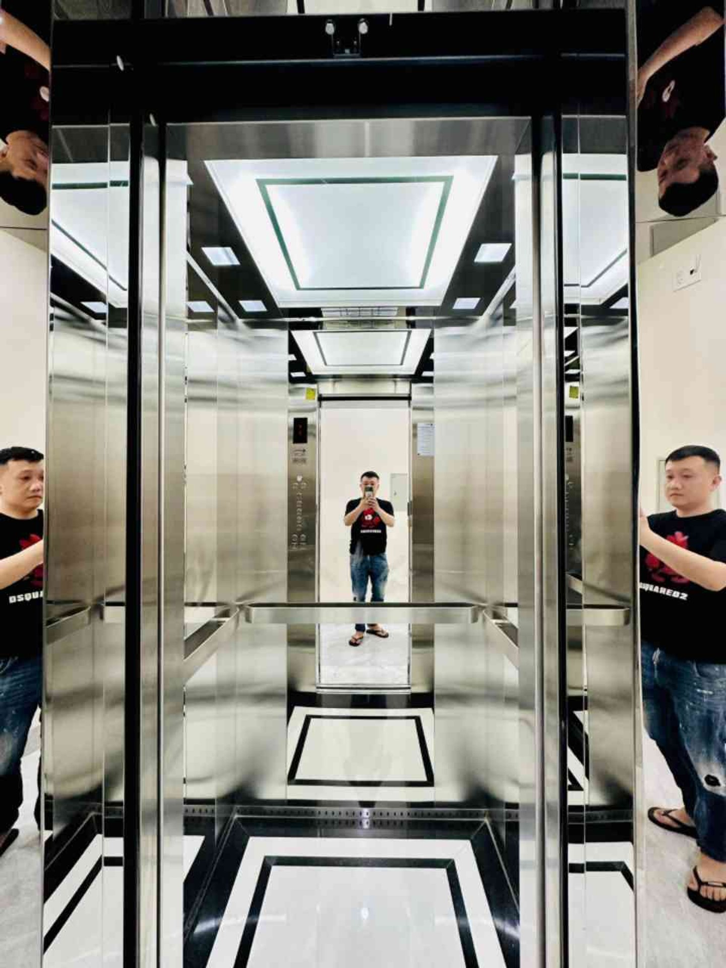 Bán nhà Hoàng Mai - diện tích 35m2 6 tầng - Thang máy - giá 8,4 tỷ