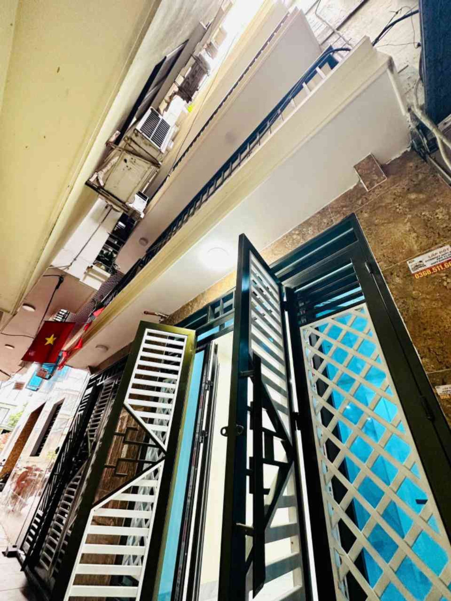 Bán nhà Hoàng Mai - diện tích 35m2 6 tầng - Thang máy - giá 8,4 tỷ