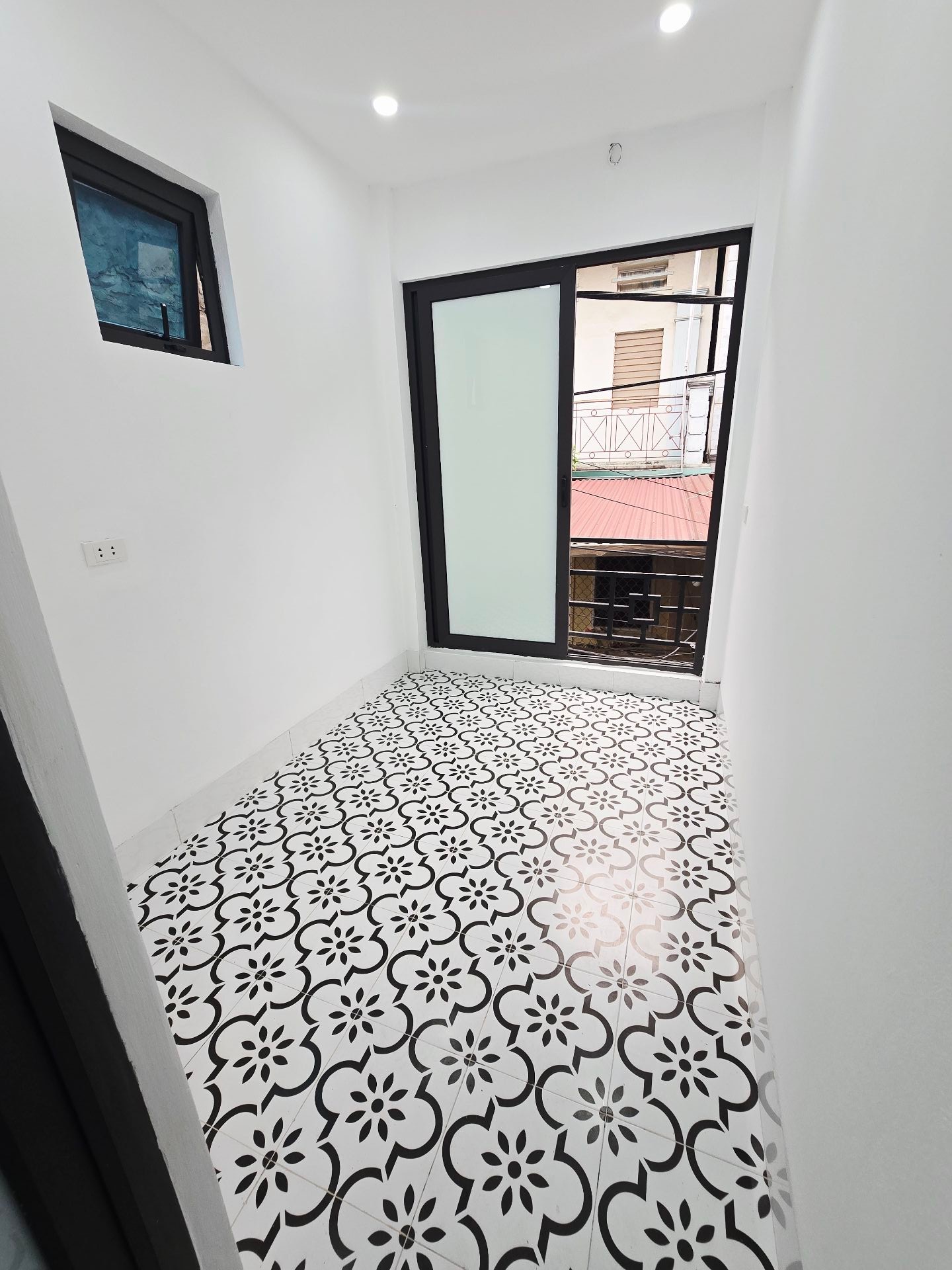 Bán nhà Tân Khai - diện tích 11m2 3 tầng - tiện ích bạt ngàn - giá 1,9 tỷ