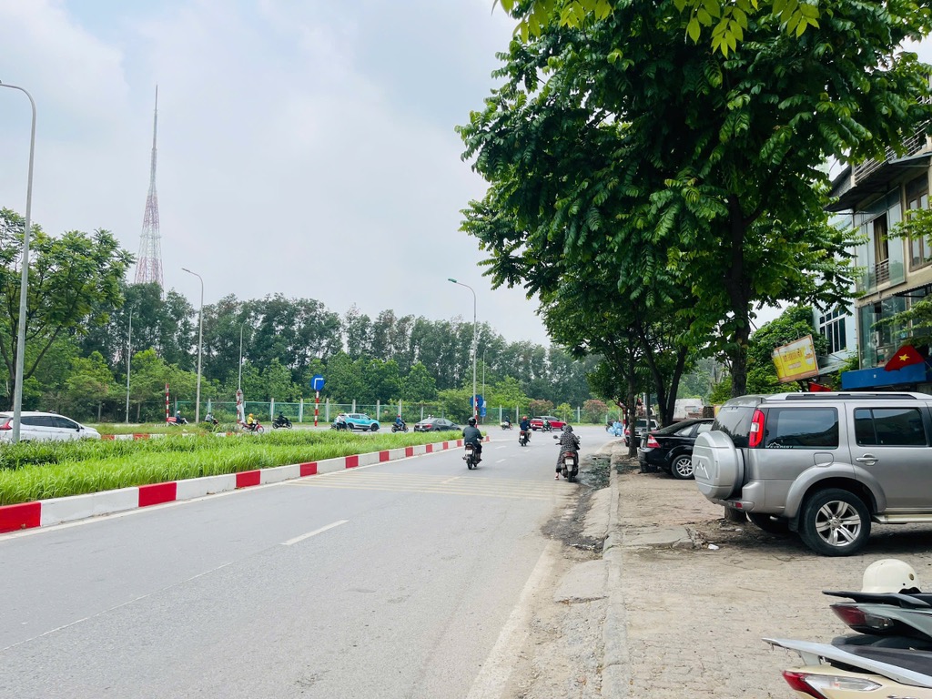 Bán nhà Châu Văn Liêm - diện tích 196.5m2 2 tầng - Mặt phố kinh doanh đỉnh - giá 33 tỷ