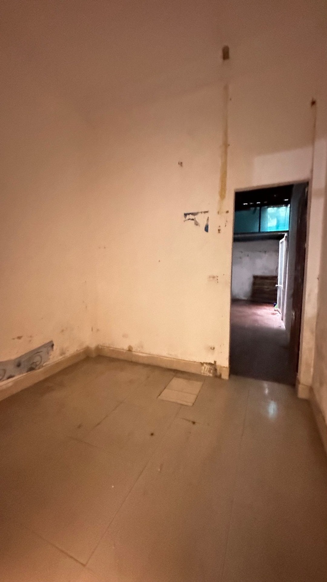 Bán nhà Nguyễn Viết Xuân - diện tích 60m2 4 tầng - ô tô đỗ cửa - giá 16,2 tỷ