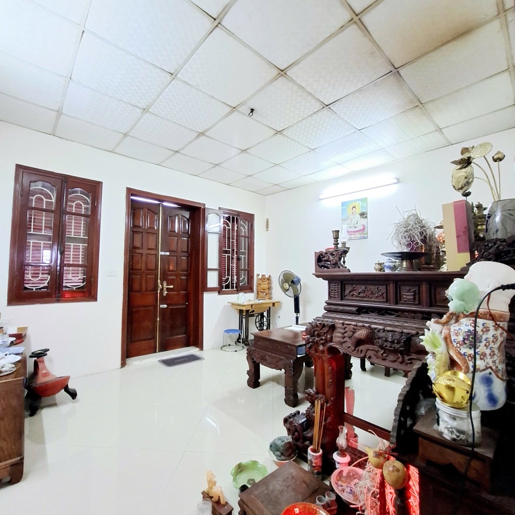 Bán nhà Thịnh Hào - diện tích 62m2 5 tầng - Nhà đẹp, thiết kế hưởng thụ - giá 29,6 tỷ