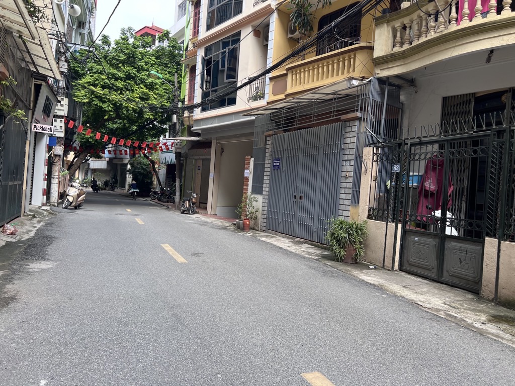 Bán nhà Cù Chính Lan - diện tích 80.8m2 4 tầng - Lô góc 2 mặt thoáng - giá 29 tỷ