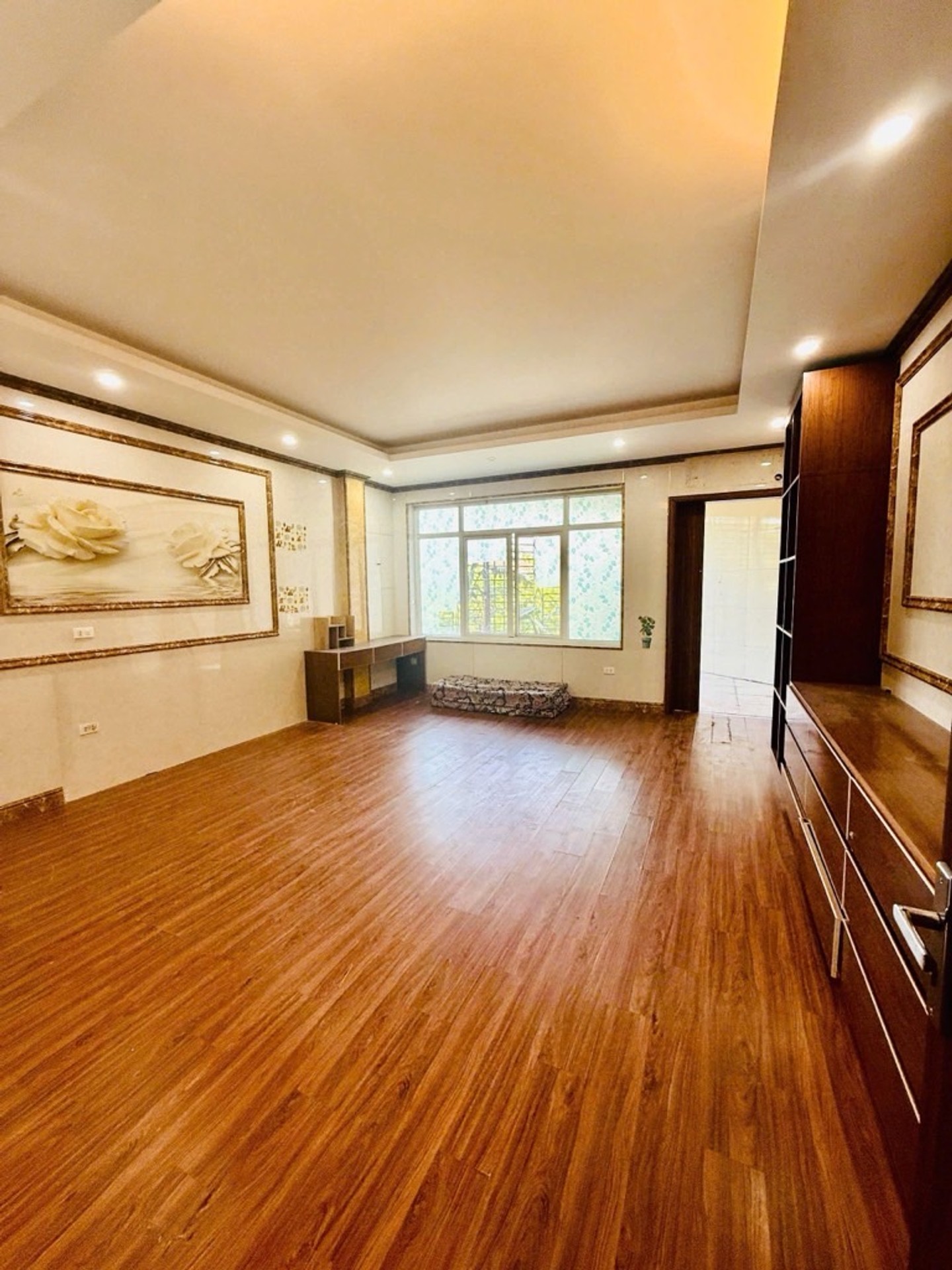 Bán nhà Miếu Đầm - diện tích 154.4m2 6 tầng - 2 mặt thoáng - giá 64 tỷ