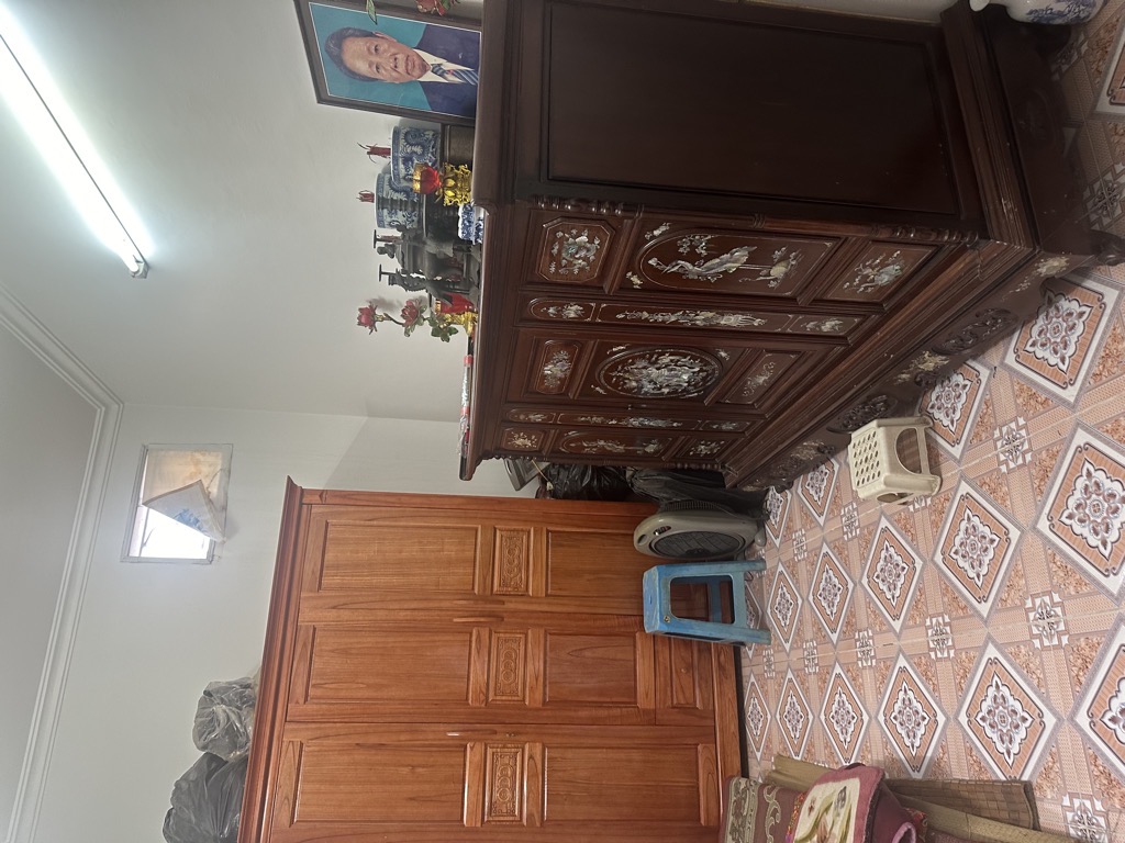 Bán nhà Trương Định - diện tích 43m2 4 tầng - Vỉa hè kinh doanh - giá 13,5 tỷ