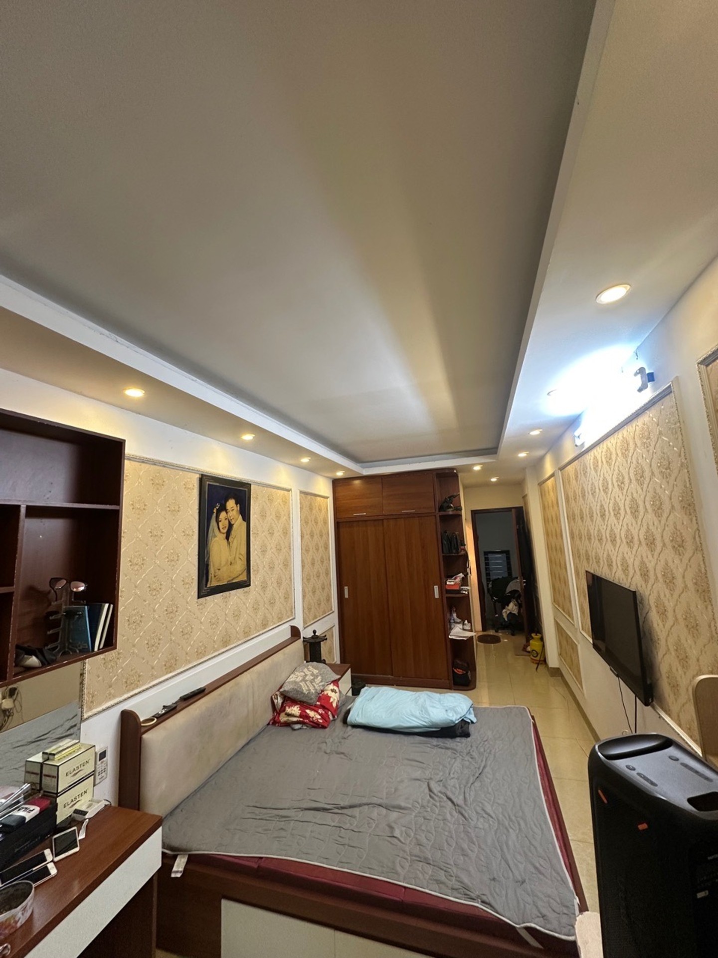 Bán nhà Trần Khát Chân - diện tích 33m2 5 tầng - ô tô đỗ gần - giá 8,8 tỷ