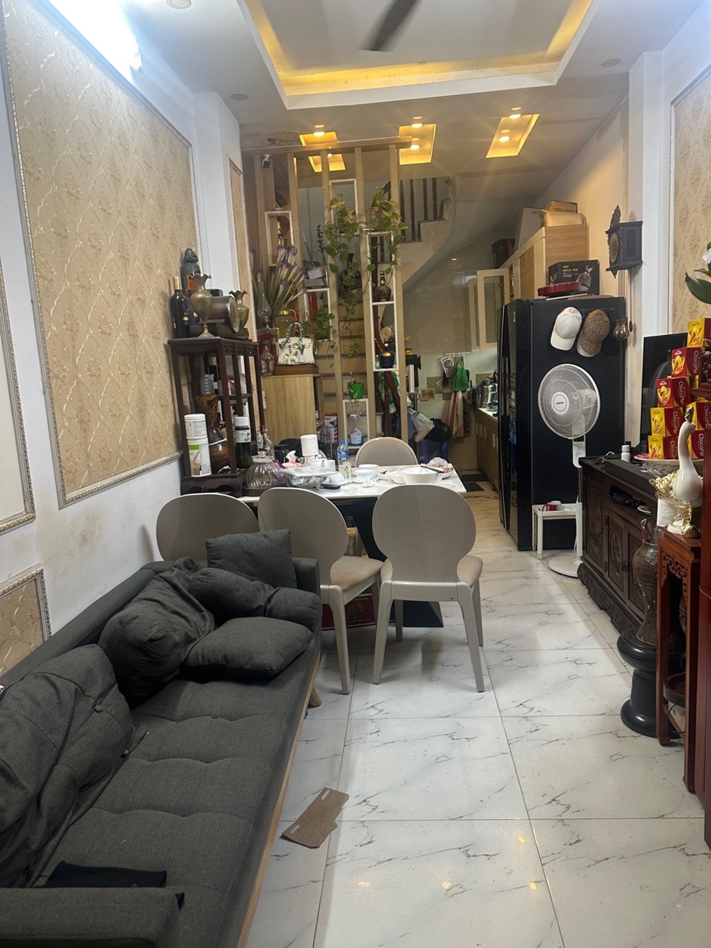 Bán nhà Trần Khát Chân - diện tích 33m2 5 tầng - ô tô đỗ gần - giá 8,8 tỷ