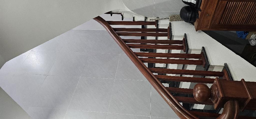 Bán nhà Ngõ Quỳnh - diện tích 40m2 4 tầng - Lô góc, ô tô nhỏ - giá 12 tỷ