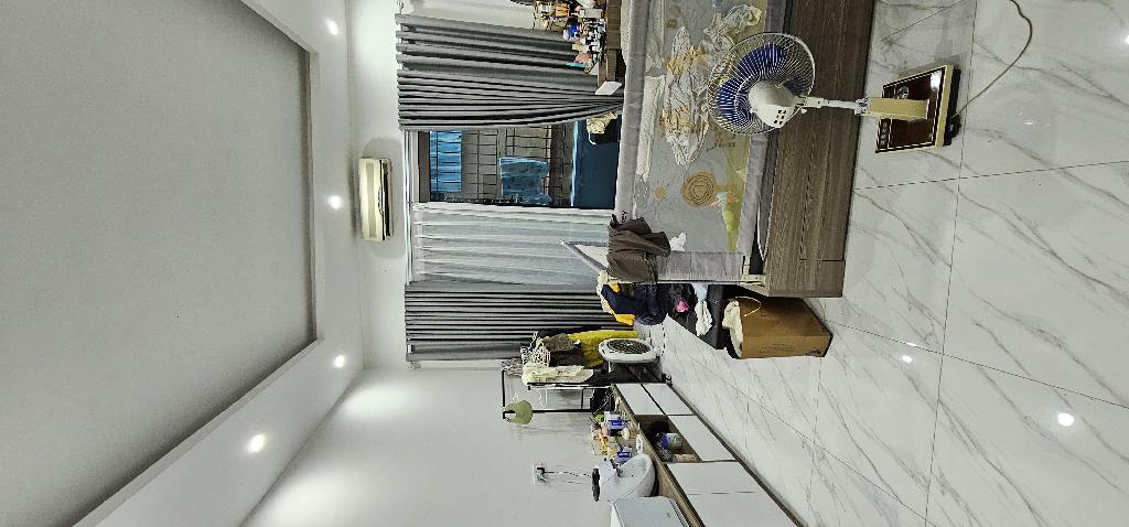 Bán nhà Ngõ Quỳnh - diện tích 40m2 4 tầng - Lô góc, ô tô nhỏ - giá 12 tỷ