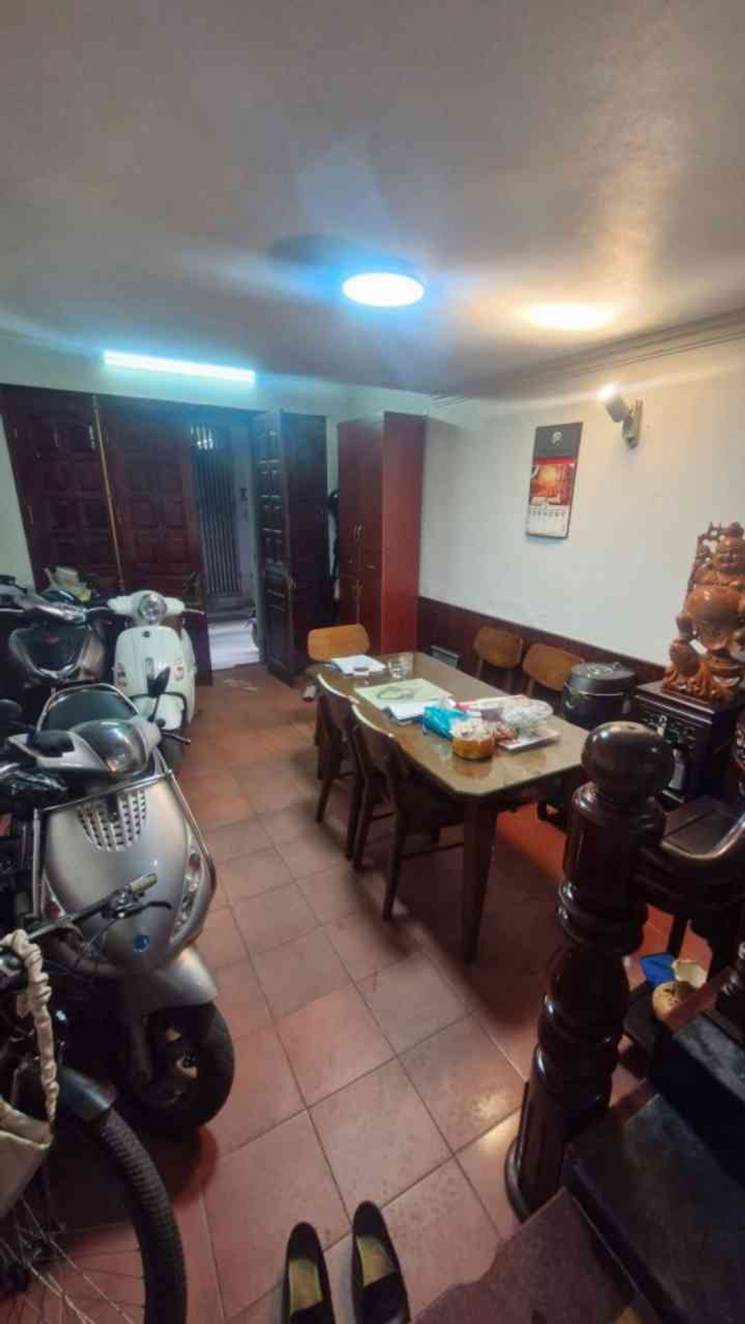 Bán nhà Trịnh Đình Cửu - diện tích 26m2 4 tầng - Phân lô ô tô lý tưởng - giá 10 tỷ