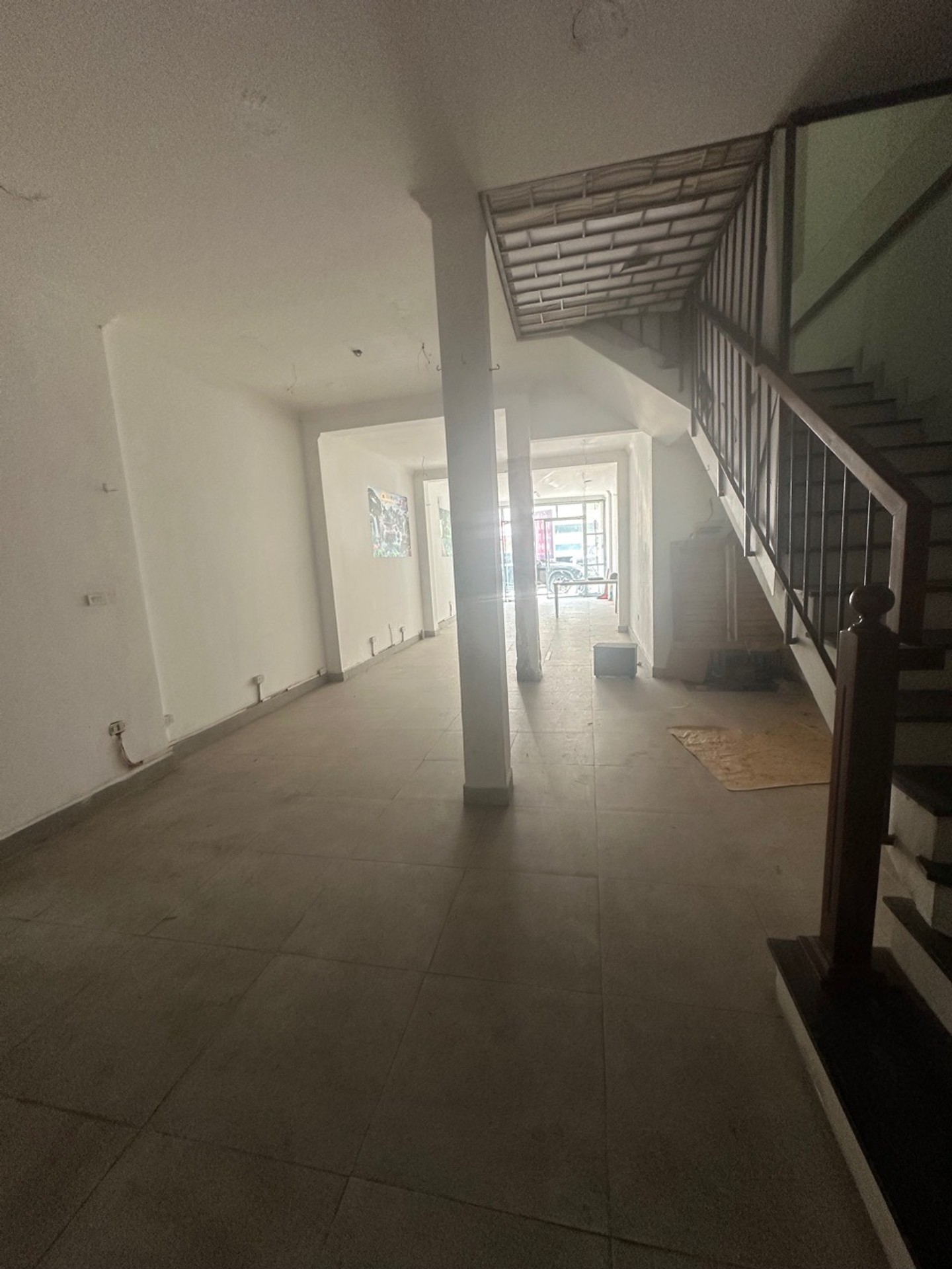 Bán nhà Khâm Thiên - diện tích 125m2 3 tầng - Mặt phố - giá 76 tỷ