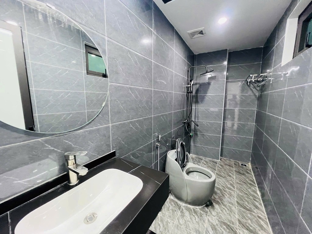 Bán nhà Lò Đúc - diện tích 30m2 5 tầng - Thang máy - giá 10,8 tỷ