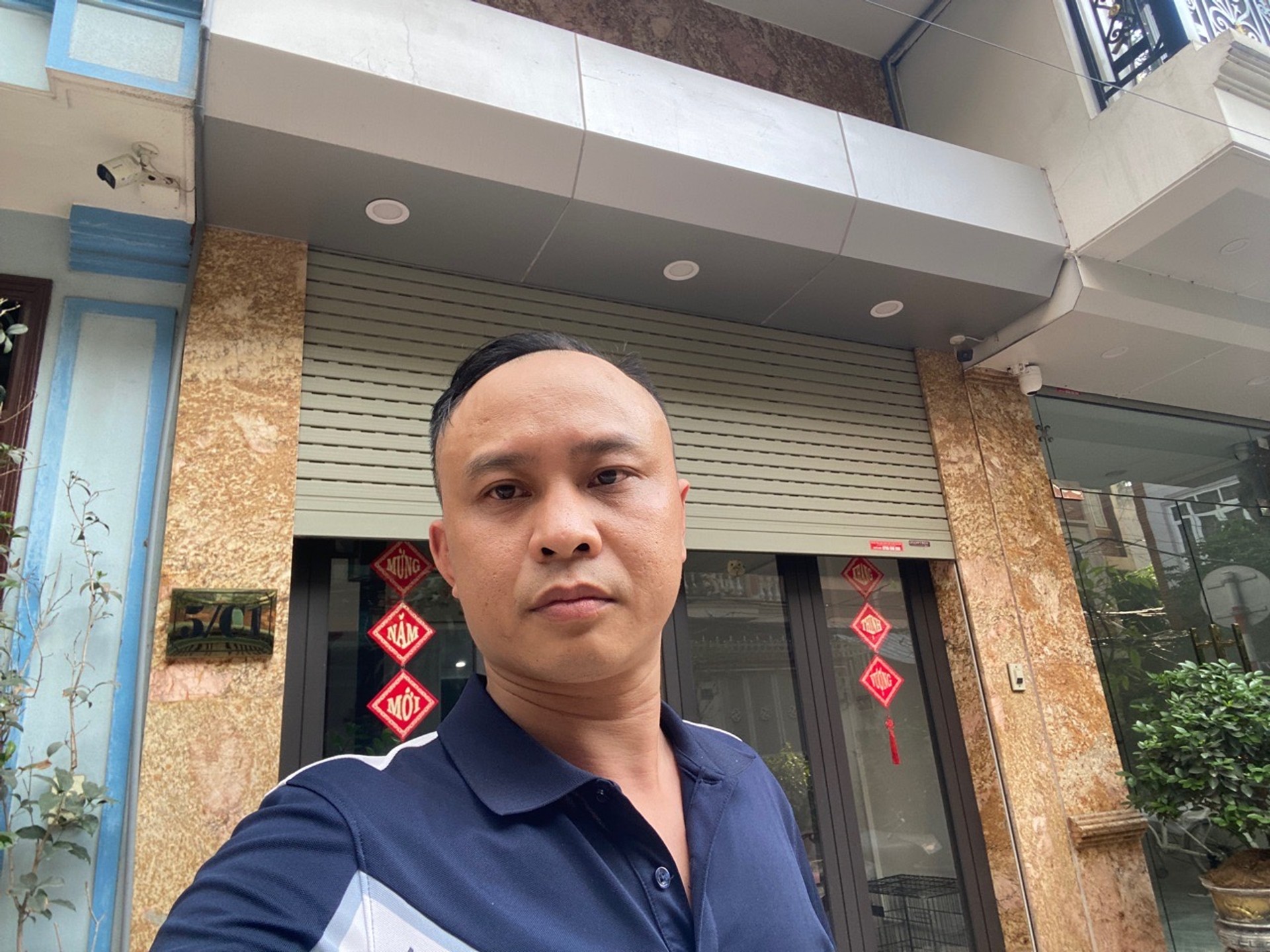 Bán nhà Đống Đa - diện tích 45m2 6 tầng - Ô TÔ TRÁNH VỈA HÈ - giá 21,5 tỷ
