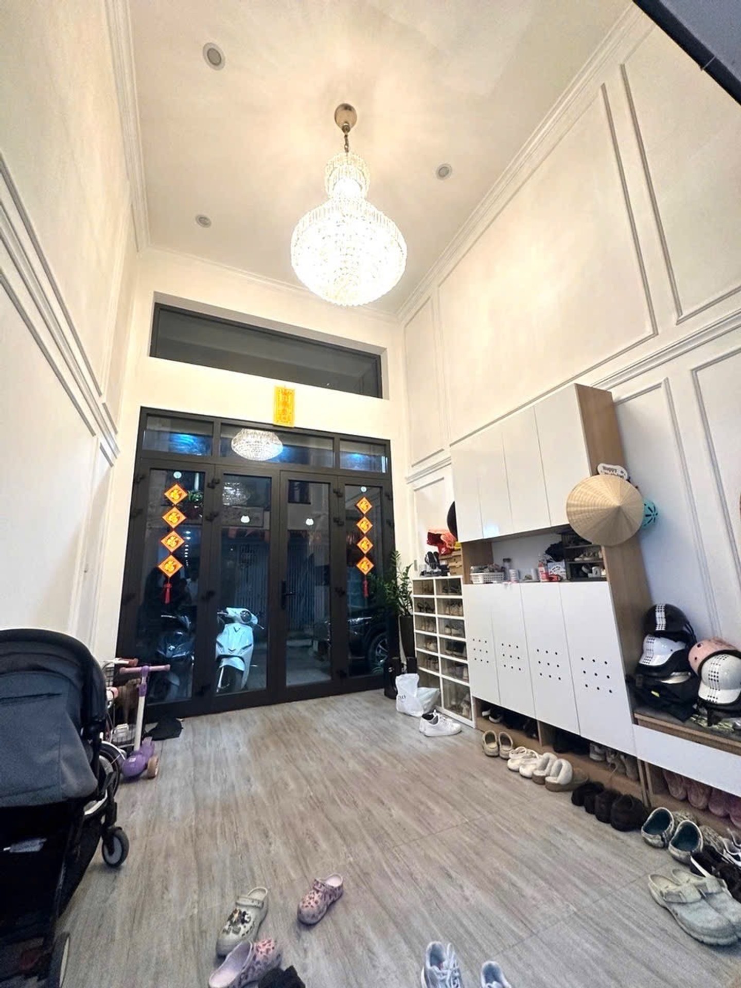 Bán nhà Đống Đa - diện tích 45m2 6 tầng - Ô TÔ TRÁNH VỈA HÈ - giá 21,5 tỷ