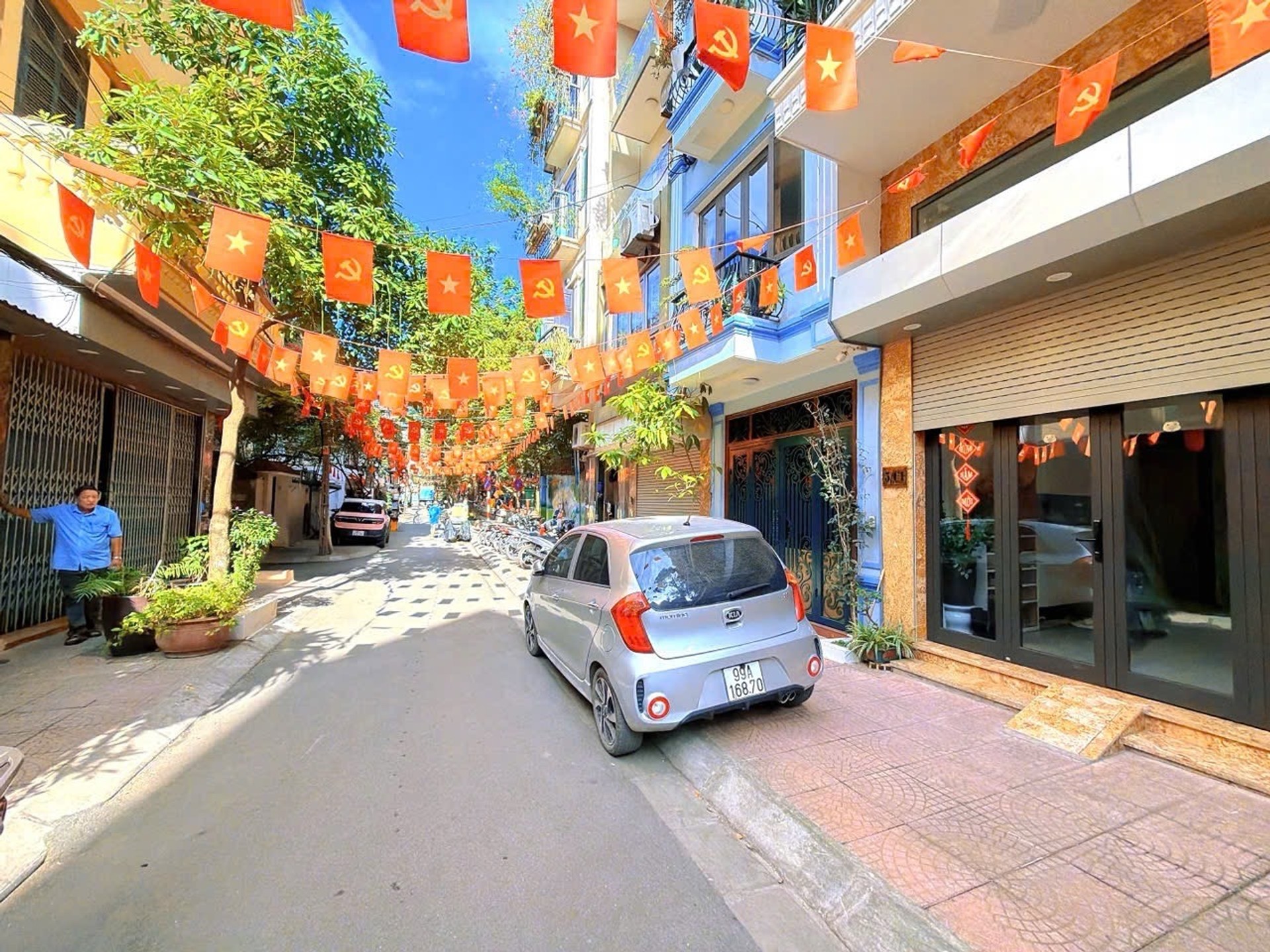 Bán nhà Đống Đa - diện tích 45m2 6 tầng - Ô TÔ TRÁNH VỈA HÈ - giá 21,5 tỷ