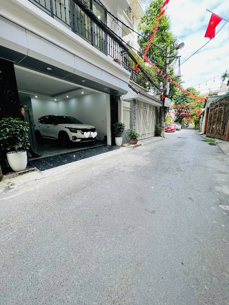 Bán nhà An Dương - diện tích 87m2 6 tầng - Phân lô ô tô tránh, 2 mặt ngõ - giá 26 tỷ