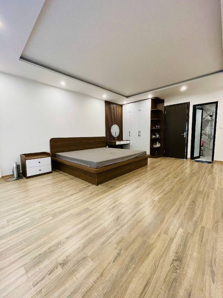 Bán nhà An Dương - diện tích 87m2 6 tầng - Phân lô ô tô tránh, 2 mặt ngõ - giá 26 tỷ