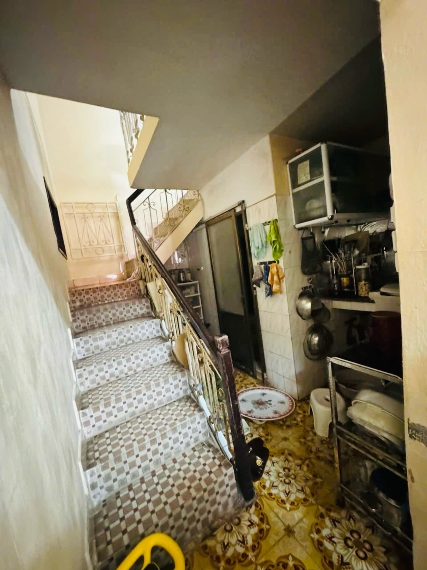 Bán nhà Trường Chinh - diện tích 22m2 3 tầng - Nhà lô góc, ô tô tránh - giá 6,9 tỷ