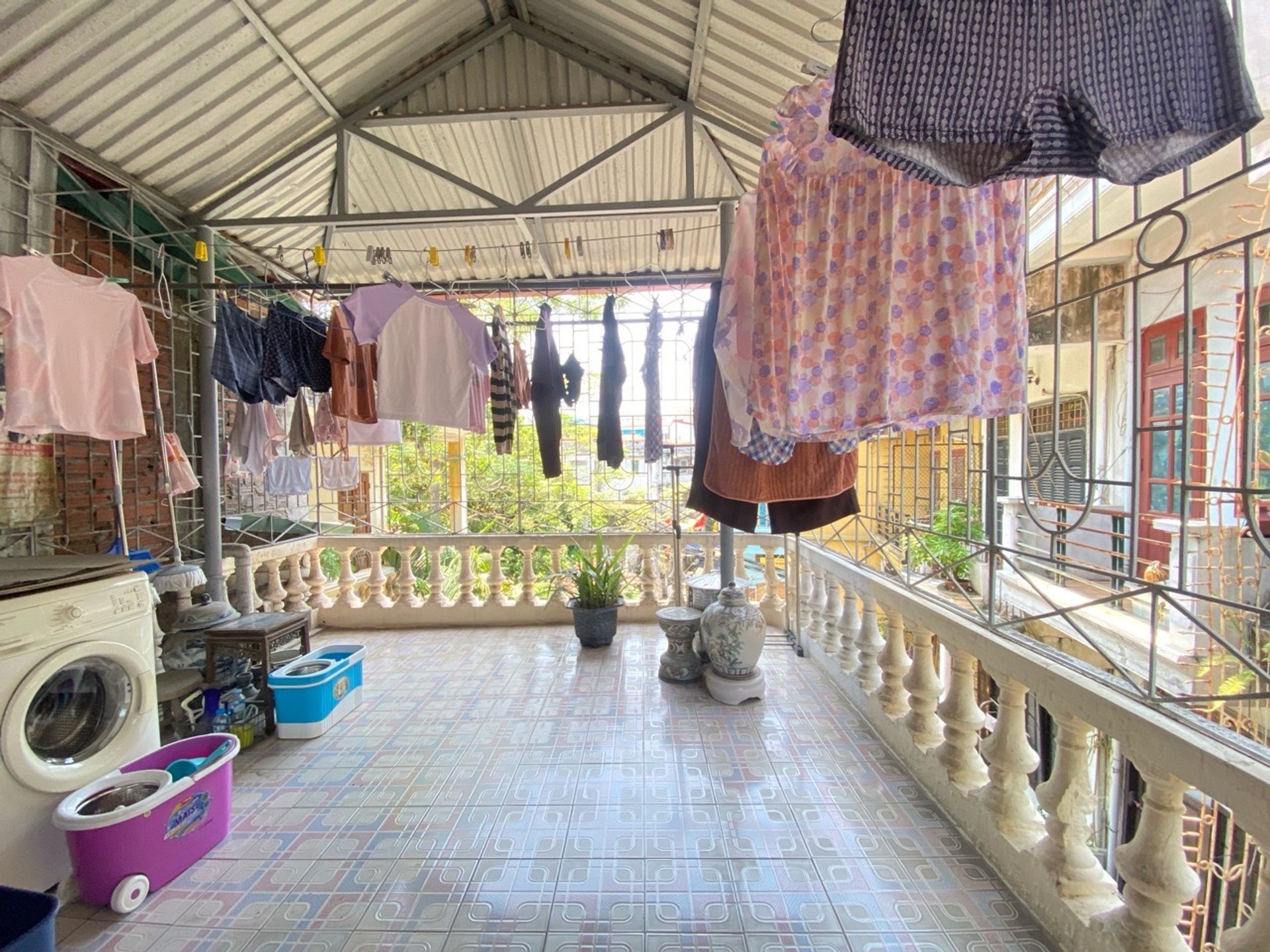 Bán nhà Trường Chinh - diện tích 22m2 3 tầng - Nhà lô góc, ô tô tránh - giá 6,9 tỷ