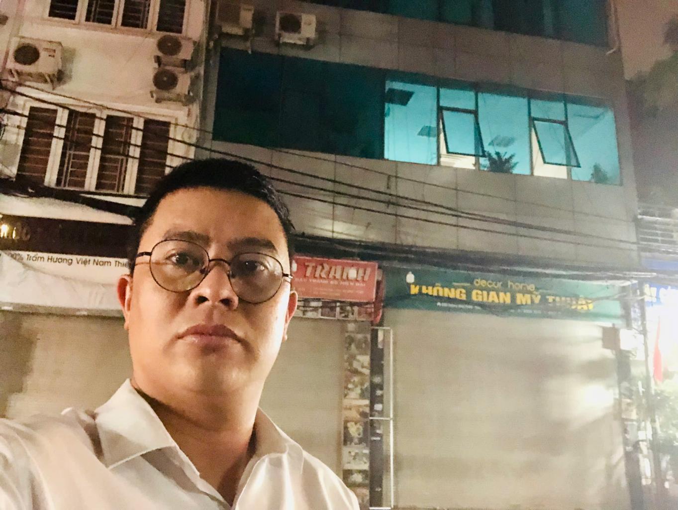 Bán nhà Hoàng Hoa Thám - diện tích 60.7m2 6 tầng - SIÊU PHẨM MẶT PHỐ - THANG MÁY - CÓ HẦM - giá 25 tỷ