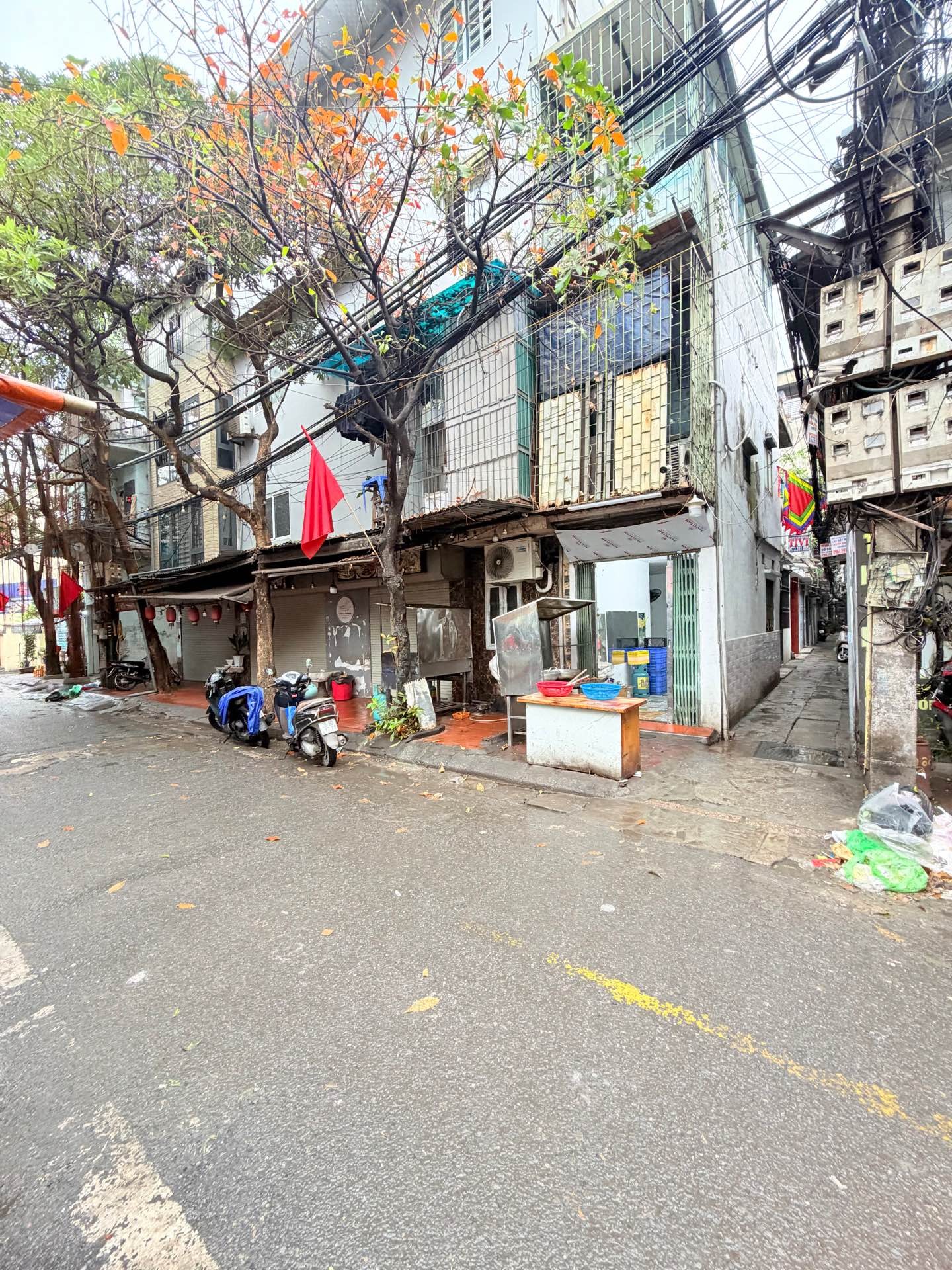 Bán nhà Bùi Ngọc Dương - diện tích 38m2 3 tầng - Lô Góc - giá 7 tỷ