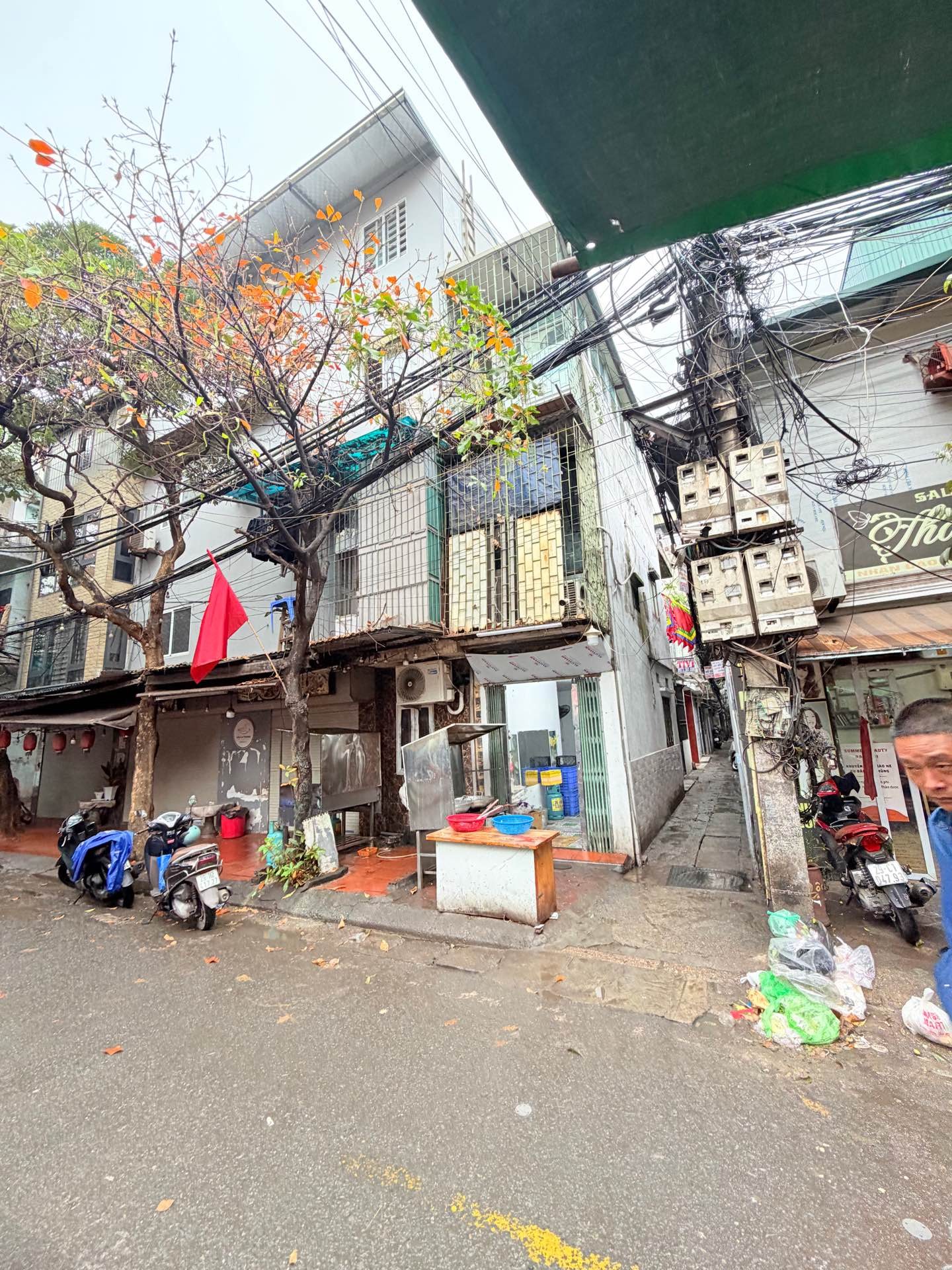 Bán nhà Bùi Ngọc Dương - diện tích 38m2 3 tầng - Lô Góc - giá 7 tỷ