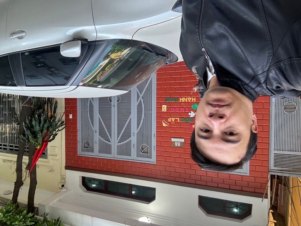 Bán nhà Ngõ 3 ô tô tránh - diện tích 60m2 4 tầng - Lô góc, mặt tiền 5,3m - giá 28,5 tỷ