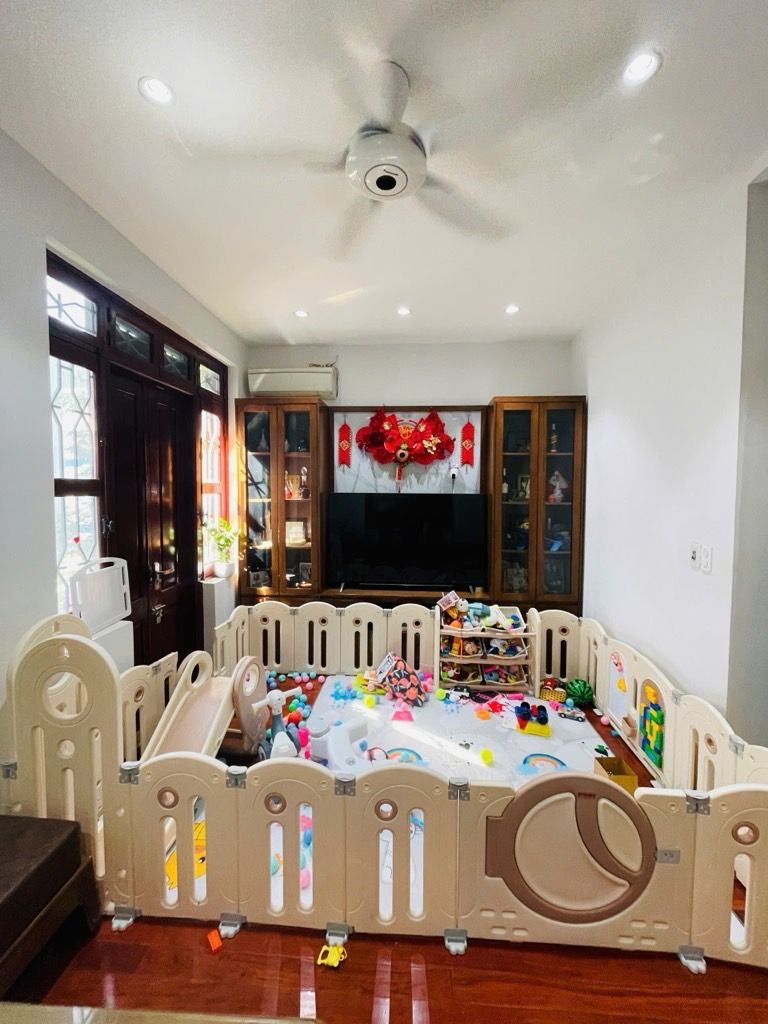 Bán nhà Ngõ 3 ô tô tránh - diện tích 60m2 4 tầng - Lô góc, mặt tiền 5,3m - giá 28,5 tỷ