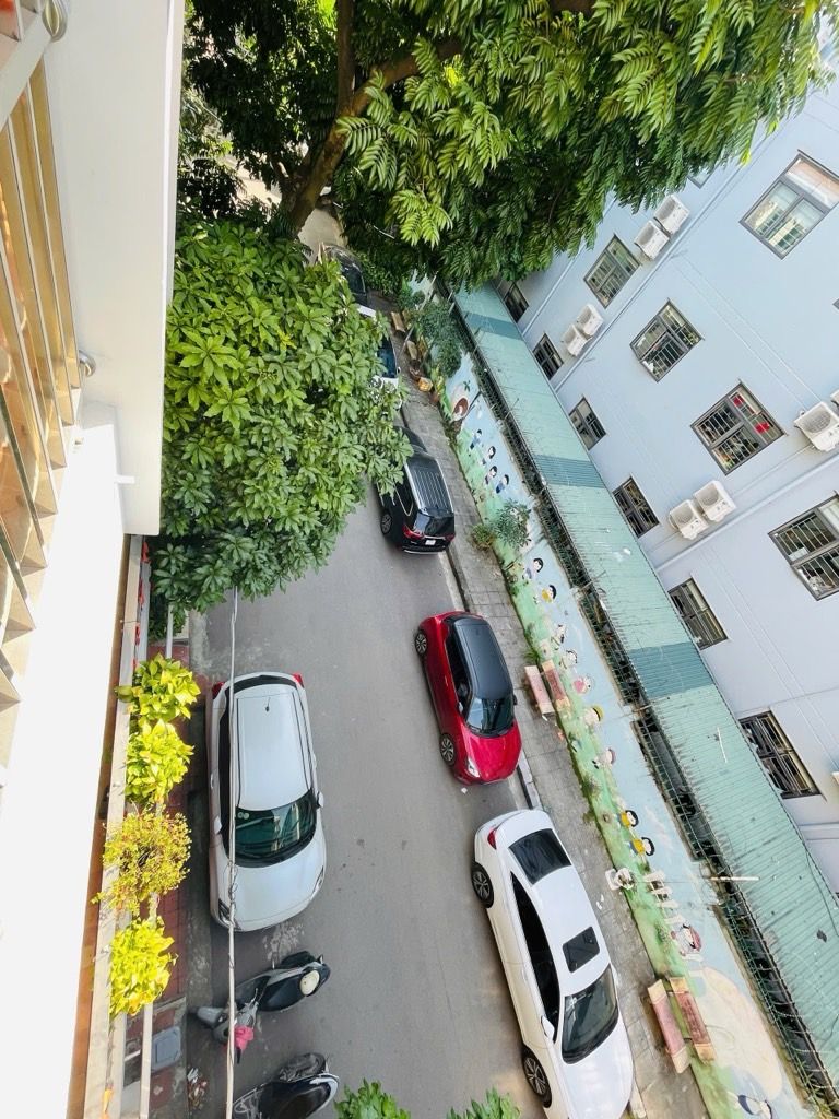 Bán nhà Ngõ 3 ô tô tránh - diện tích 60m2 4 tầng - Lô góc, mặt tiền 5,3m - giá 28,5 tỷ