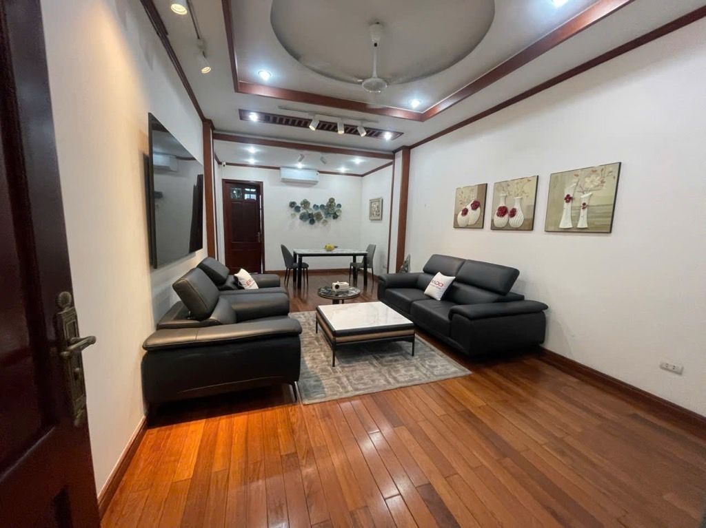 Bán nhà Bạch Mai - diện tích 114m2 7 tầng - Thang máy - giá 61,5 tỷ