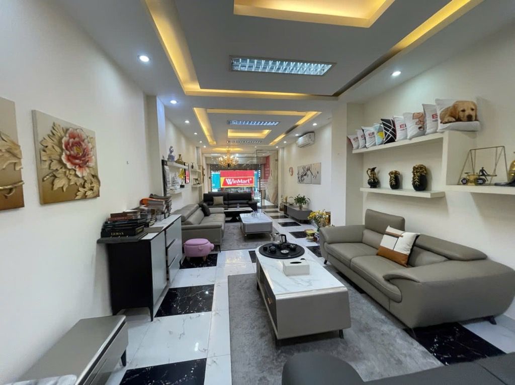 Bán nhà Bạch Mai - diện tích 114m2 7 tầng - Thang máy - giá 61,5 tỷ