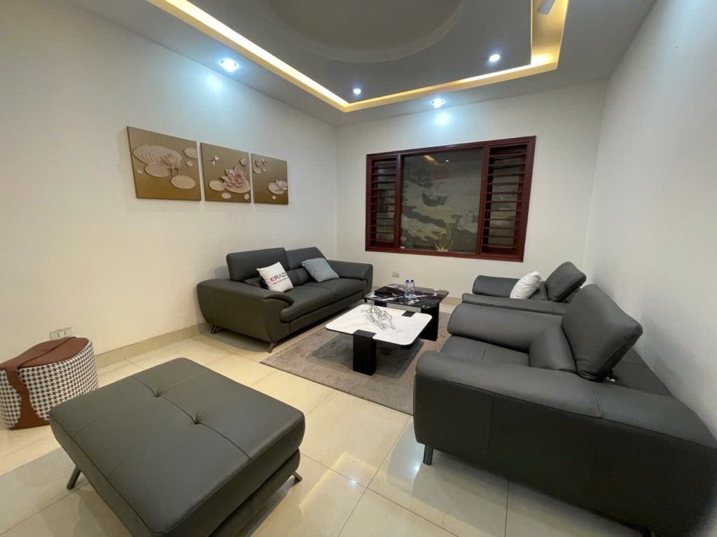 Bán nhà Bạch Mai - diện tích 114m2 7 tầng - Thang máy - giá 61,5 tỷ