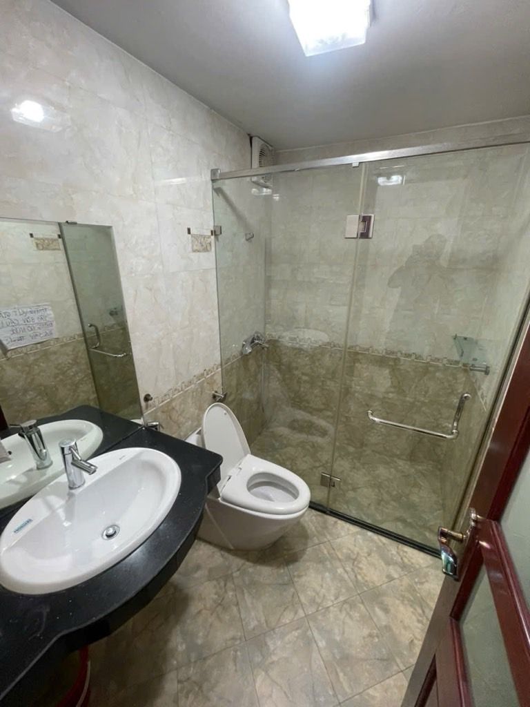 Bán nhà Bạch Mai - diện tích 114m2 7 tầng - Thang máy - giá 61,5 tỷ