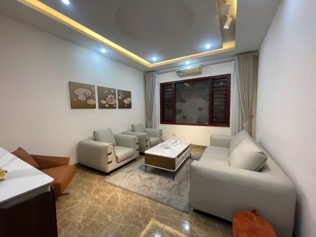 Bán nhà Bạch Mai - diện tích 114m2 7 tầng - Thang máy - giá 61,5 tỷ