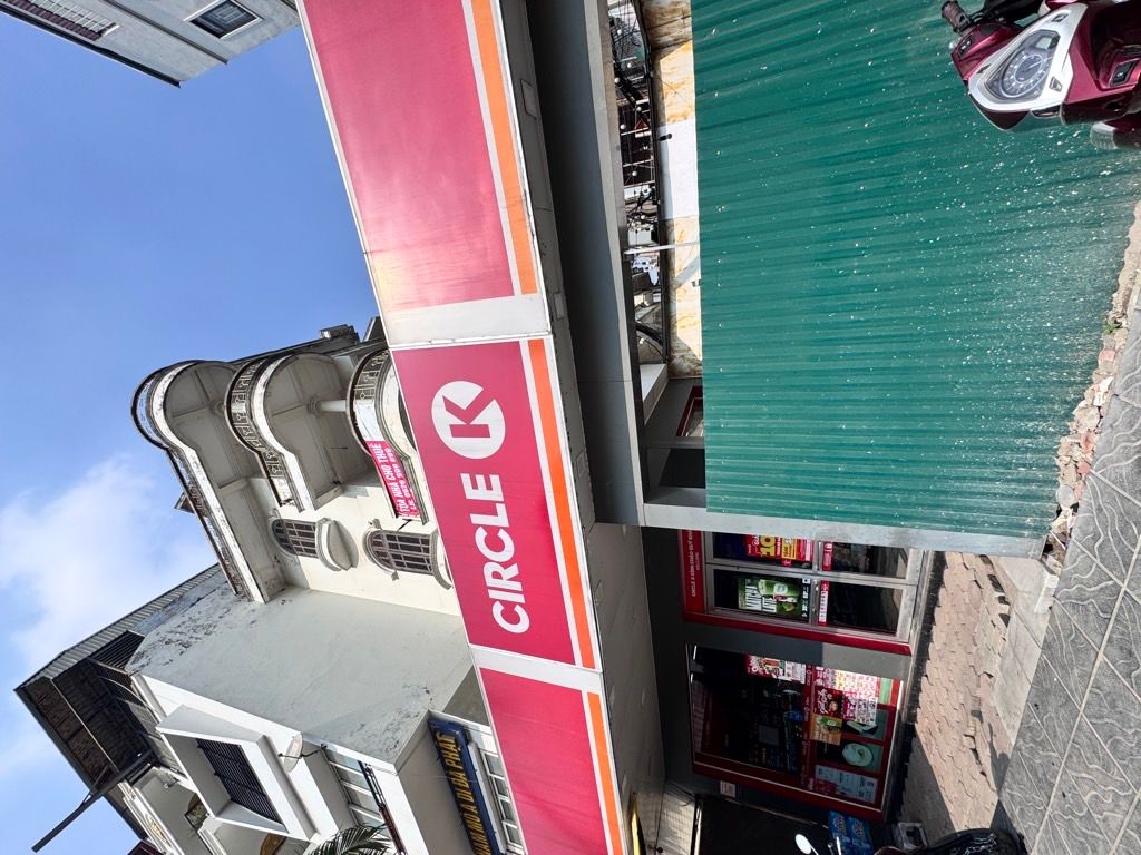 Bán nhà Kim Đồng - diện tích 160m2 5 tầng - Lô góc 3 mặt thoáng - giá 105 tỷ