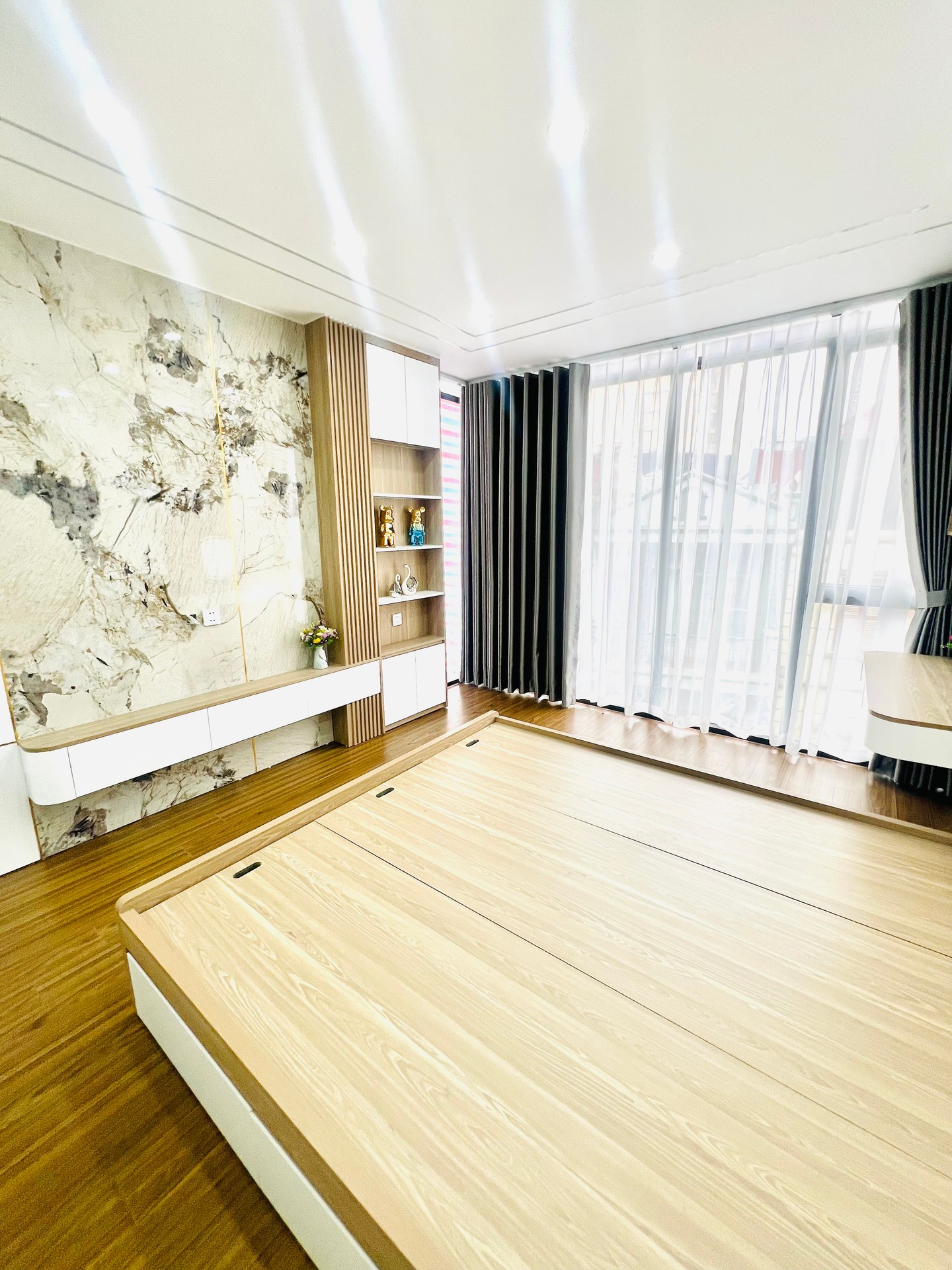 Bán nhà Thịnh Liệt - diện tích 50m2 6 tầng - Đẹp nhất Thịnh Liệt - giá Nhỉnh 21 tỷ