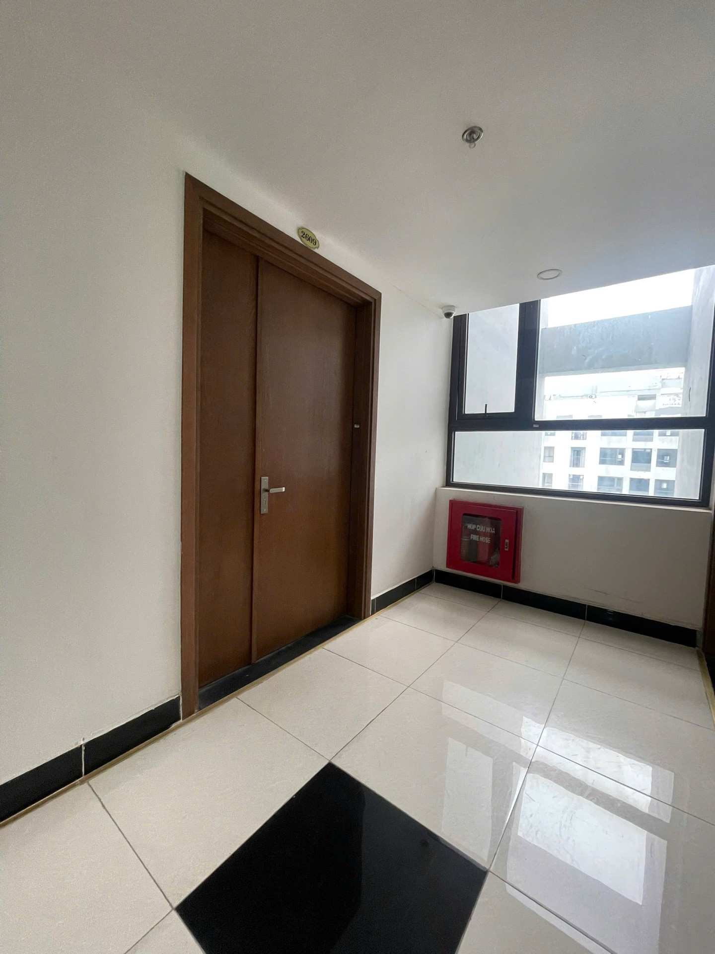 Bán nhà Đại Kim - diện tích 95m2 26 tầng - Lô góc - giá 8 tỷ