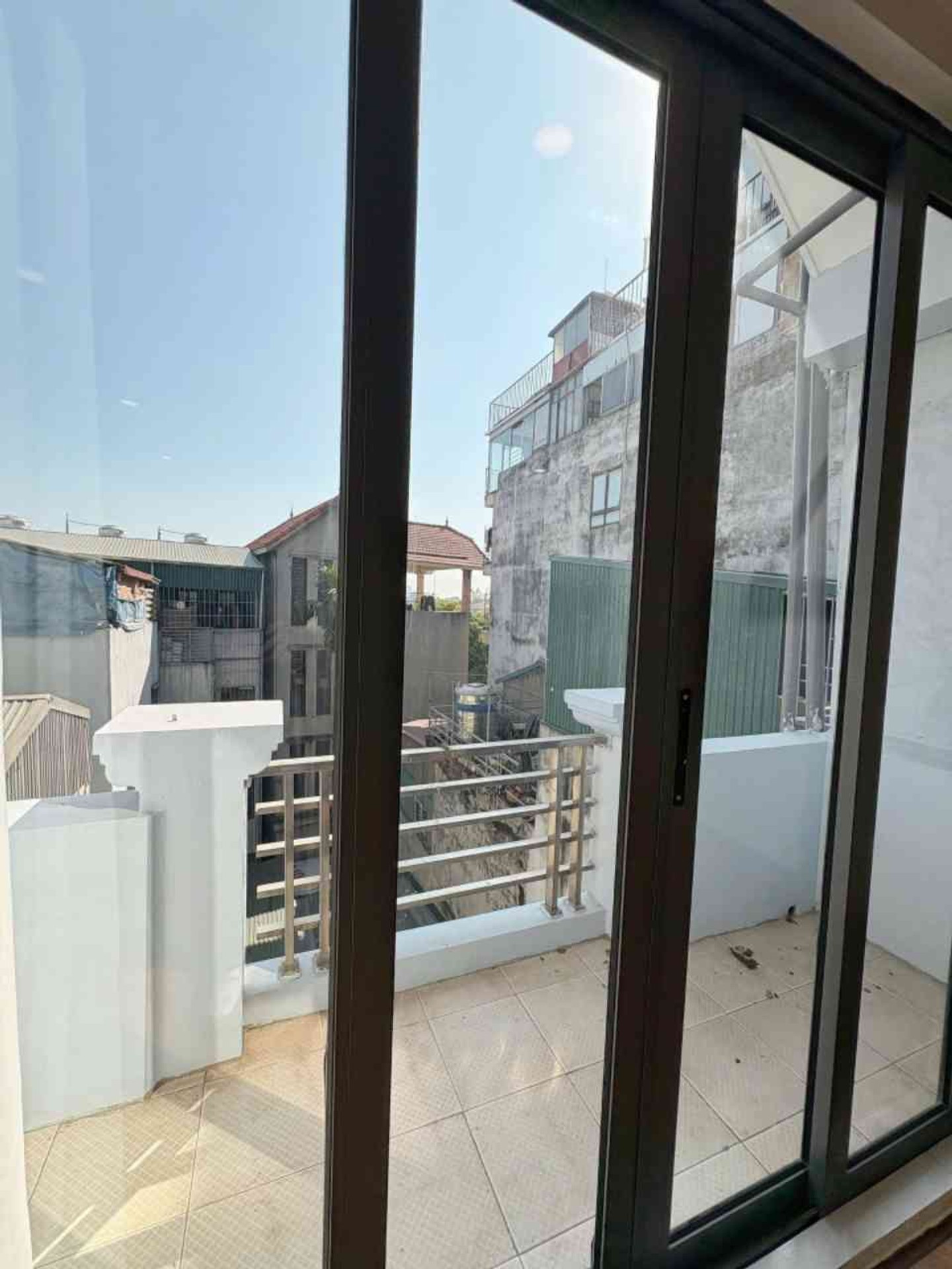 Bán nhà Lĩnh Nam - diện tích 40m2 5 tầng - ô tô ngay nhà - giá 7,98 tỷ
