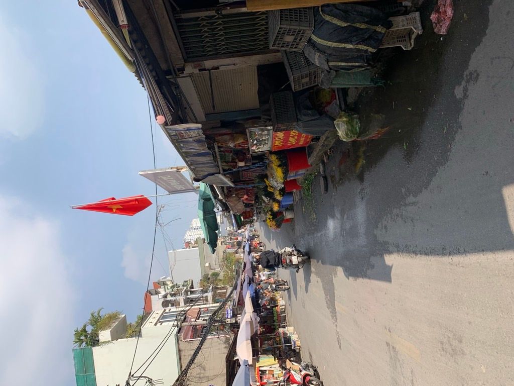 Bán nhà Đại Từ - diện tích 90m2 2 tầng - mặt phố kinh doanh đỉnh - giá 43 tỷ