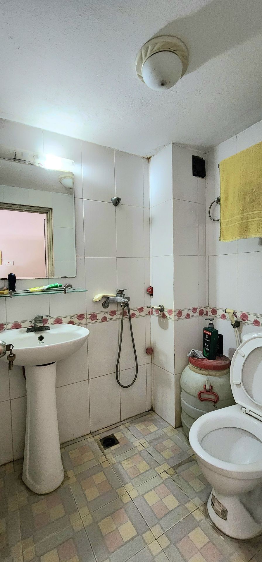 Bán nhà Kim Ngưu - diện tích 22m2 5 tầng - ô tô tránh - giá 9,5 tỷ
