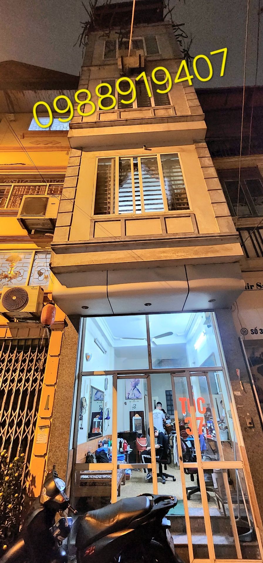 Bán nhà Kim Ngưu - diện tích 22m2 5 tầng - ô tô tránh - giá 9,5 tỷ