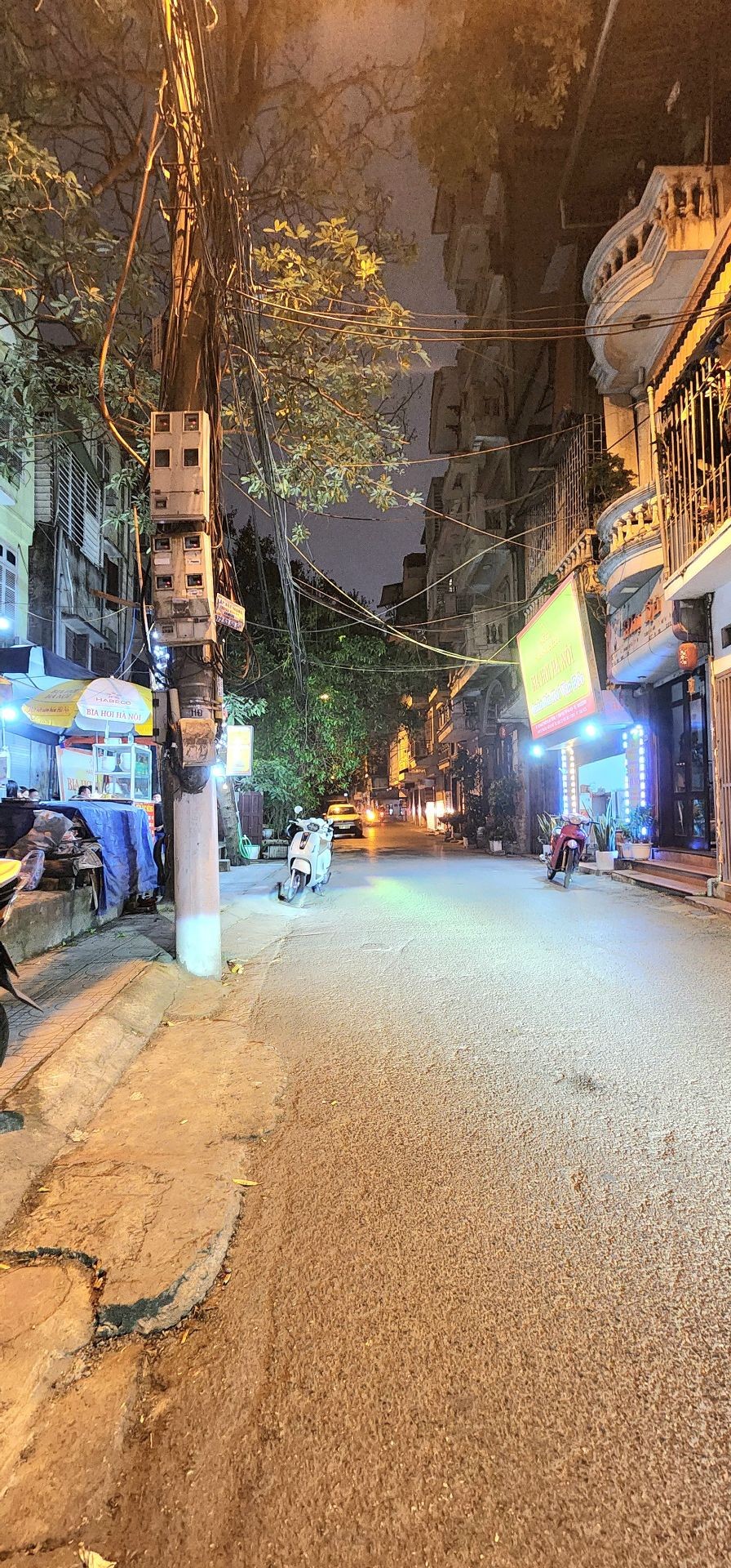 Bán nhà Kim Ngưu - diện tích 22m2 5 tầng - ô tô tránh - giá 9,5 tỷ