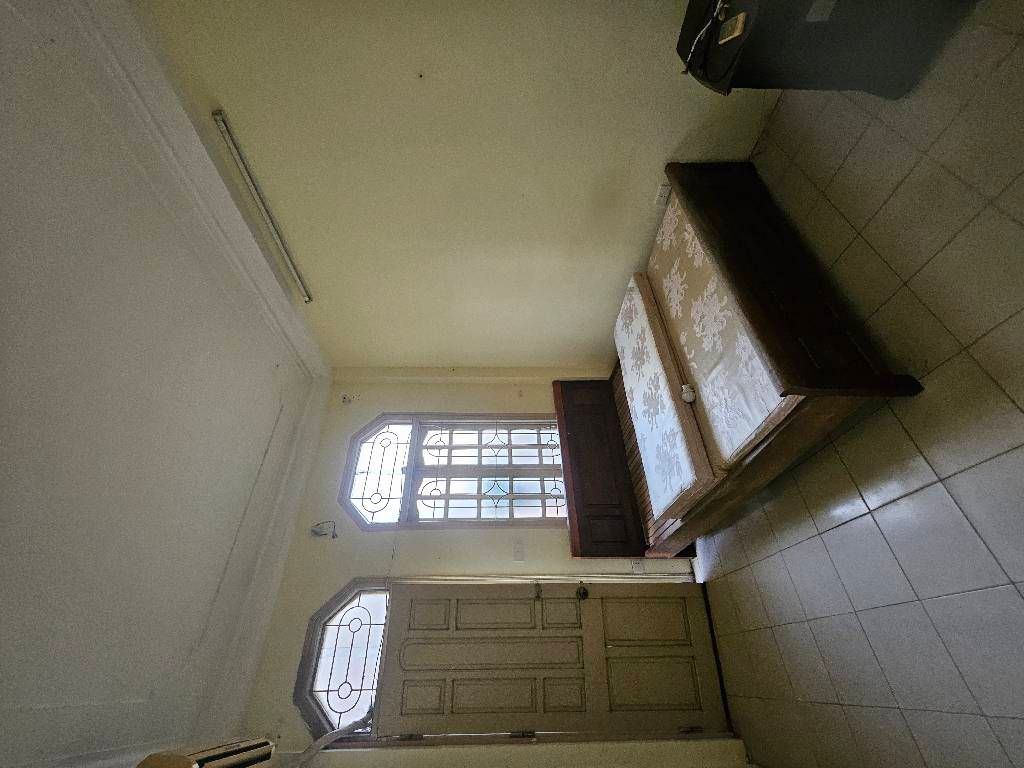 Bán nhà Ngõ 67 - diện tích 32m2 5 tầng - Mặt ngõ thông, dân xây chắc chắn - giá 7,75 tỷ