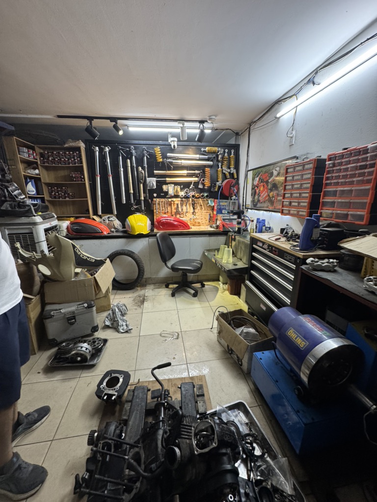 Bán nhà Giải Phóng - diện tích 55.9m2 4 tầng - Mặt phố - giá 25,6 tỷ