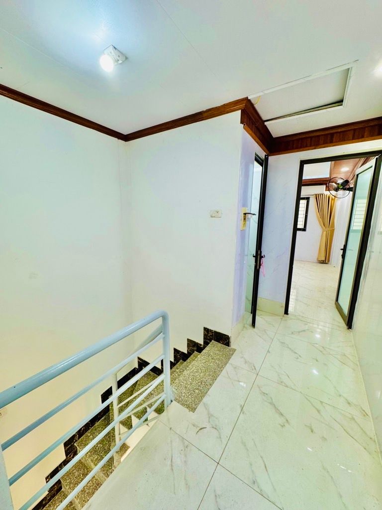 Bán nhà Đại Từ - diện tích 35m2 2 tầng - Mặt ngõ rộng - giá 3 tỷ